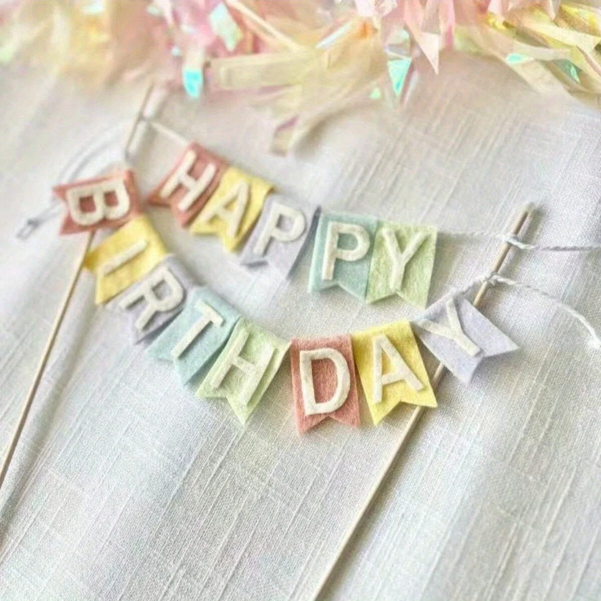 Feestdecoratie Happy Birthday  - Science Of Happiness recensie en prijs